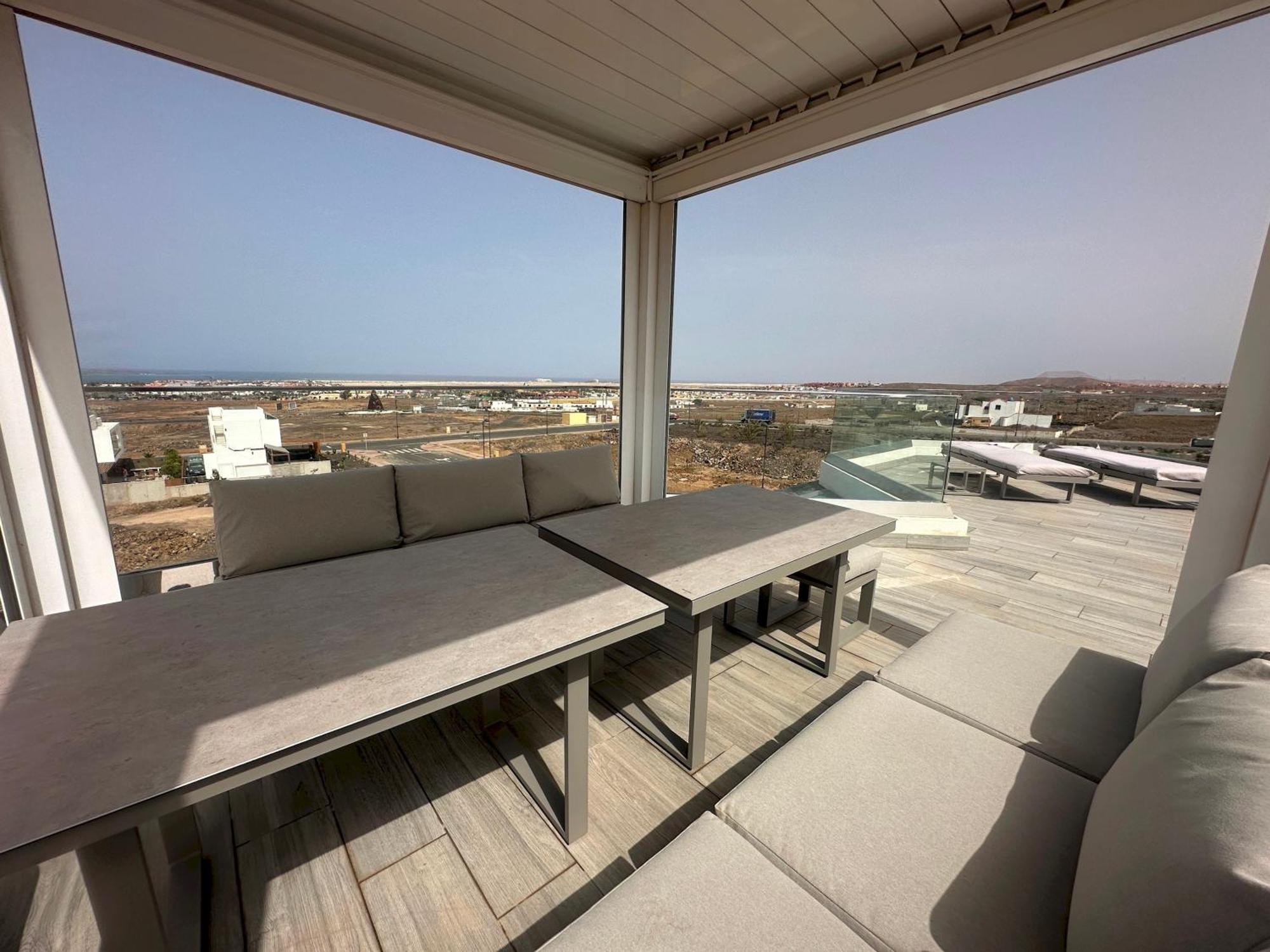 Villa Poseidon Corralejo With Private Heated Pool, Sauna And Stunning Volcano Views By Amazzzing Travel エクステリア 写真