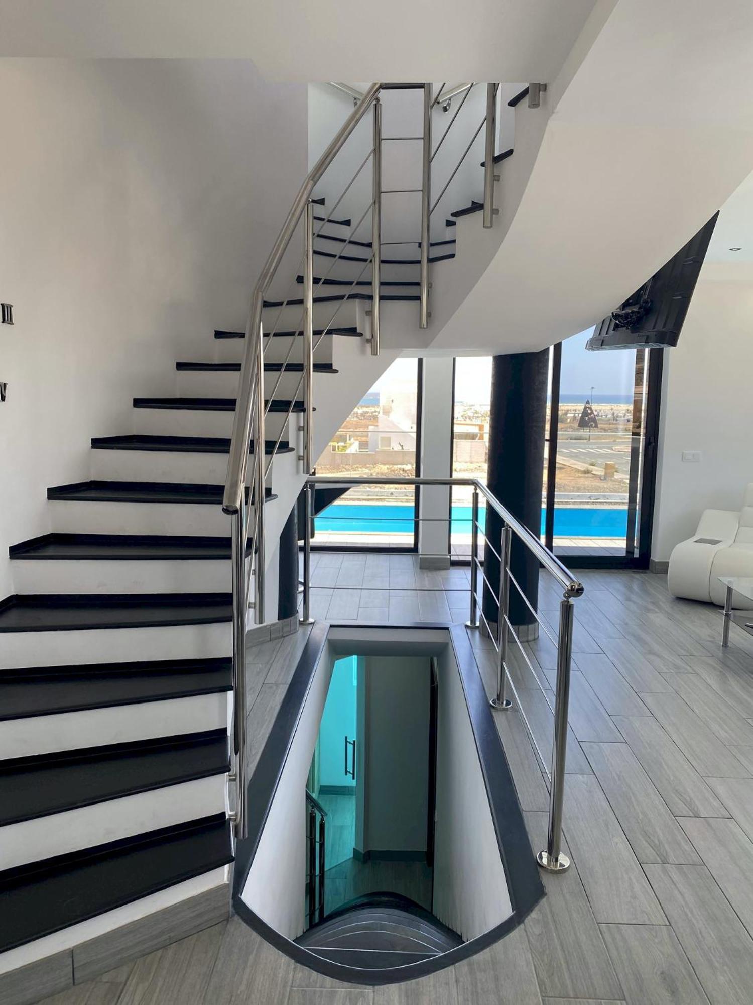 Villa Poseidon Corralejo With Private Heated Pool, Sauna And Stunning Volcano Views By Amazzzing Travel エクステリア 写真