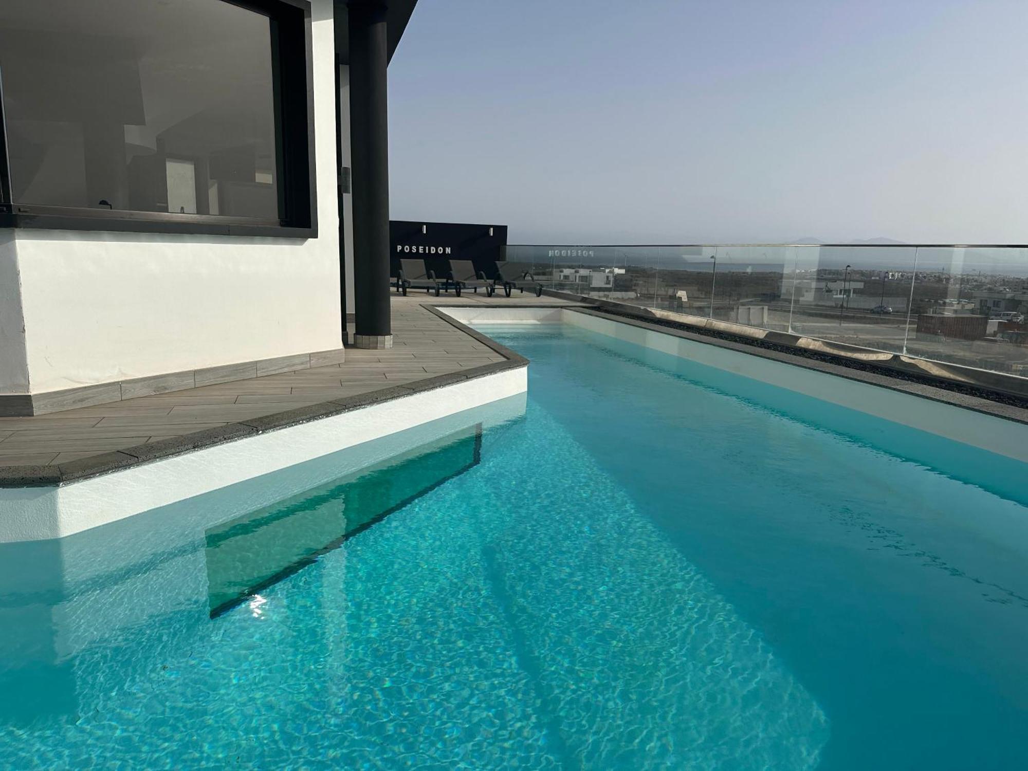 Villa Poseidon Corralejo With Private Heated Pool, Sauna And Stunning Volcano Views By Amazzzing Travel エクステリア 写真